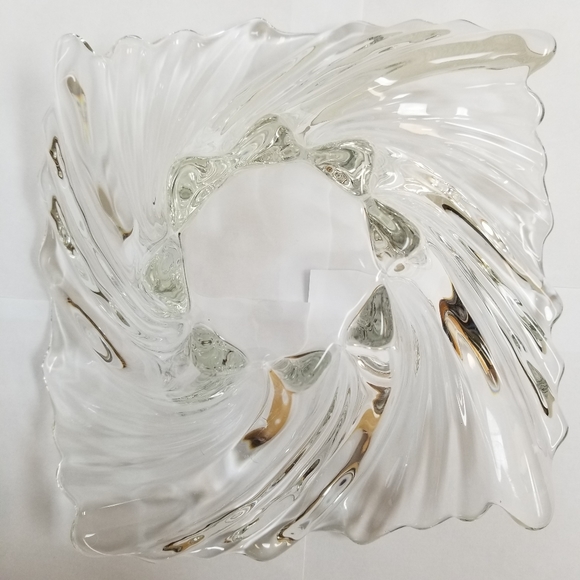 10057 NIB Mikasa Crystal Belle Epoque 11" Dish Bow - Picture 2 of 8